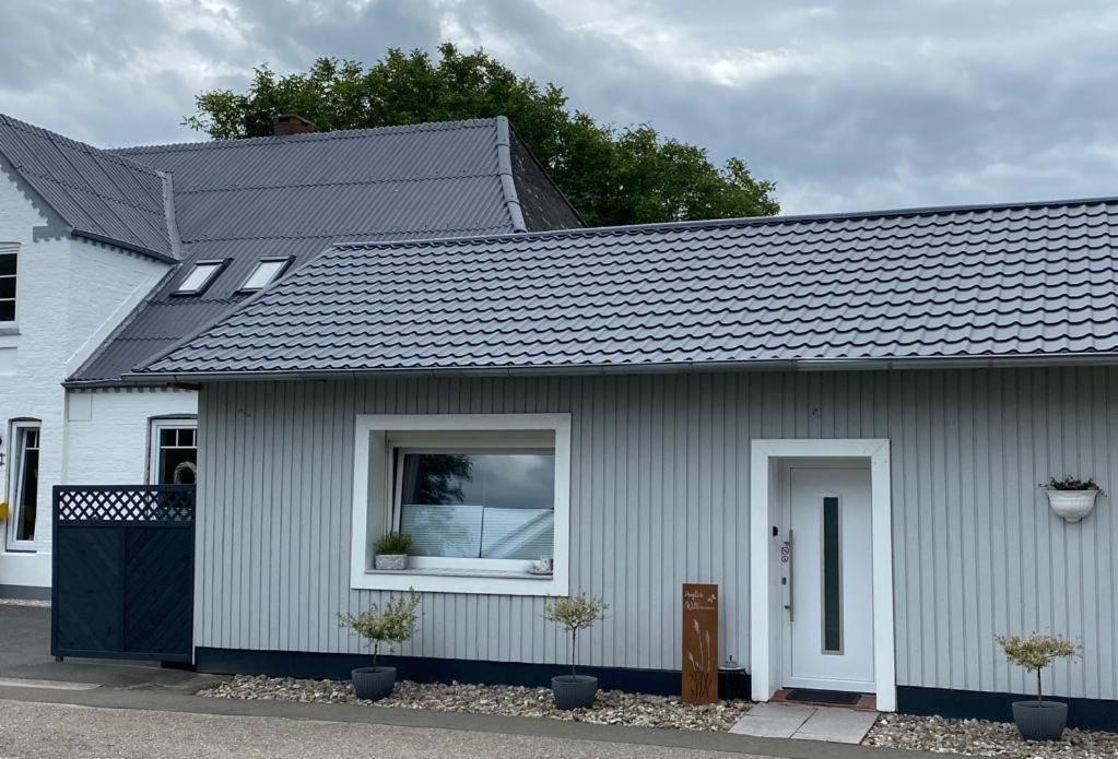 Appartement 1 Mit Kueche Und Neuem Bad, Frisch Saniert Friedrichskoog Kültér fotó